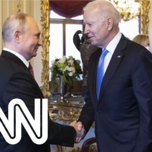 Biden e Putin discutem sobre tensão na fronteira russa com a Ucrânia | CNN 360°