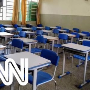 Bolsonaro amplia acesso de alunos de escolas privadas ao ProUni | LIVE CNN