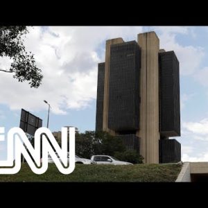 Servidores do Banco Central discutem greve | CNN 360