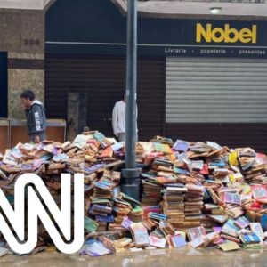 Lama invade estoque de livraria em Petrópolis e destrói 15 mil livros | CNN DOMINGO