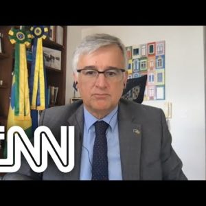 Decisões da Ucrânia precisam ser respeitadas, diz embaixador da UE no Brasil | LIVE CNN