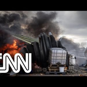 Ações de civis estão impedindo o avanço de tropas russas | JORNAL DA CNN