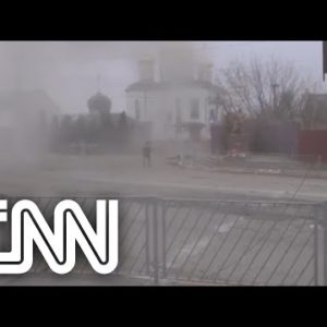 Míssil mata família ucraniana em rota de fuga | JORNAL DA CNN