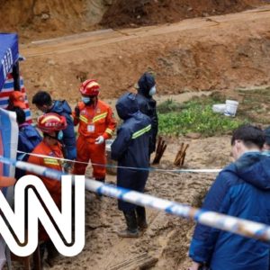 Parte de motor do avião que caiu na China é encontrada | NOVO DIA