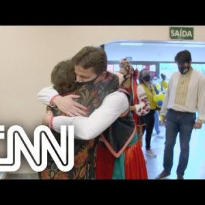 CNN no Plural: Solidariedade marca acolhida aos ucranianos no Brasil | CNN PRIME TIME