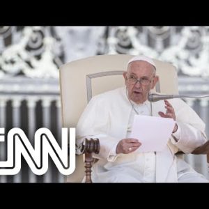 Papa Francisco critica comércio de armas sem controle | EXPRESSO CNN