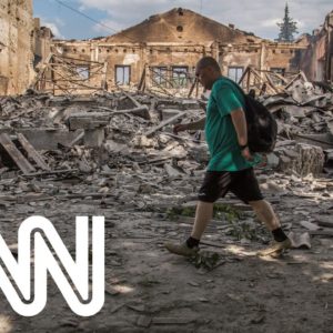 Cidades no leste da Ucrânia são atacadas pelos russos | JORNAL DA CNN