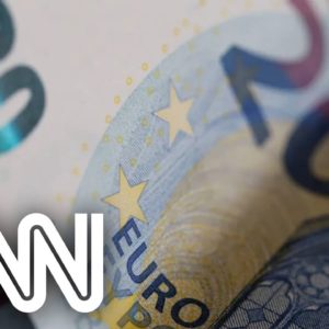 Euro atinge menor valor ante dólar em duas décadas | CNN NOVO DIA