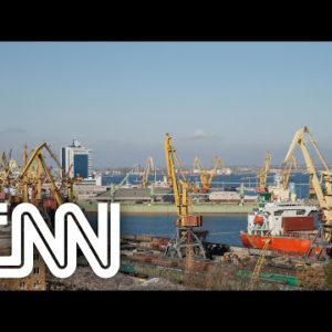 Rússia diz que atingiu barco militar no porto de Odessa, na Ucrânia | CNN DOMINGO