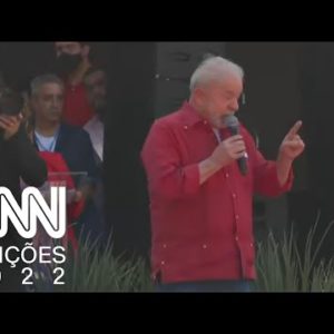 Lula agradece ex-vereador durante ato do partido | CNN SÁBADO