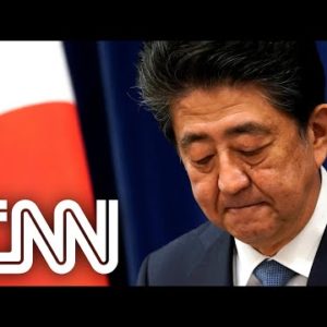 Ex-primeiro-ministro japonês Shinzo Abe morre após ser baleado durante discurso | CNN MONEY