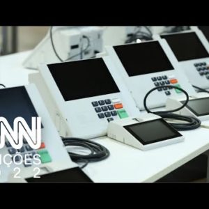 Alunos simulam eleição em escola com urnas eletrônicas | JORNAL DA CNN
