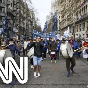 Crise gera nova manifestação nas ruas de Buenos Aires | EXPRESSO CNN