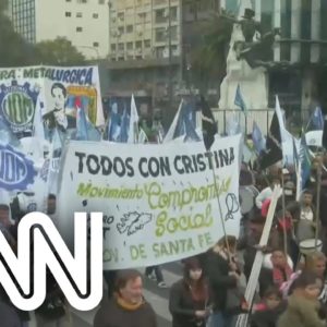 Manifestantes voltam às ruas para protestar contra crise econômica na Argentina | VISÃO CNN