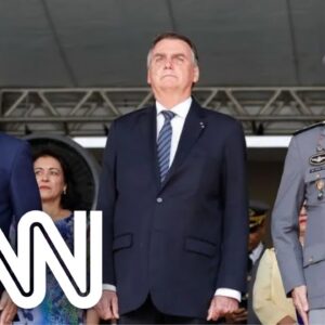 Análise: Bolsonaro participa de evento com militares | CNN ARENA